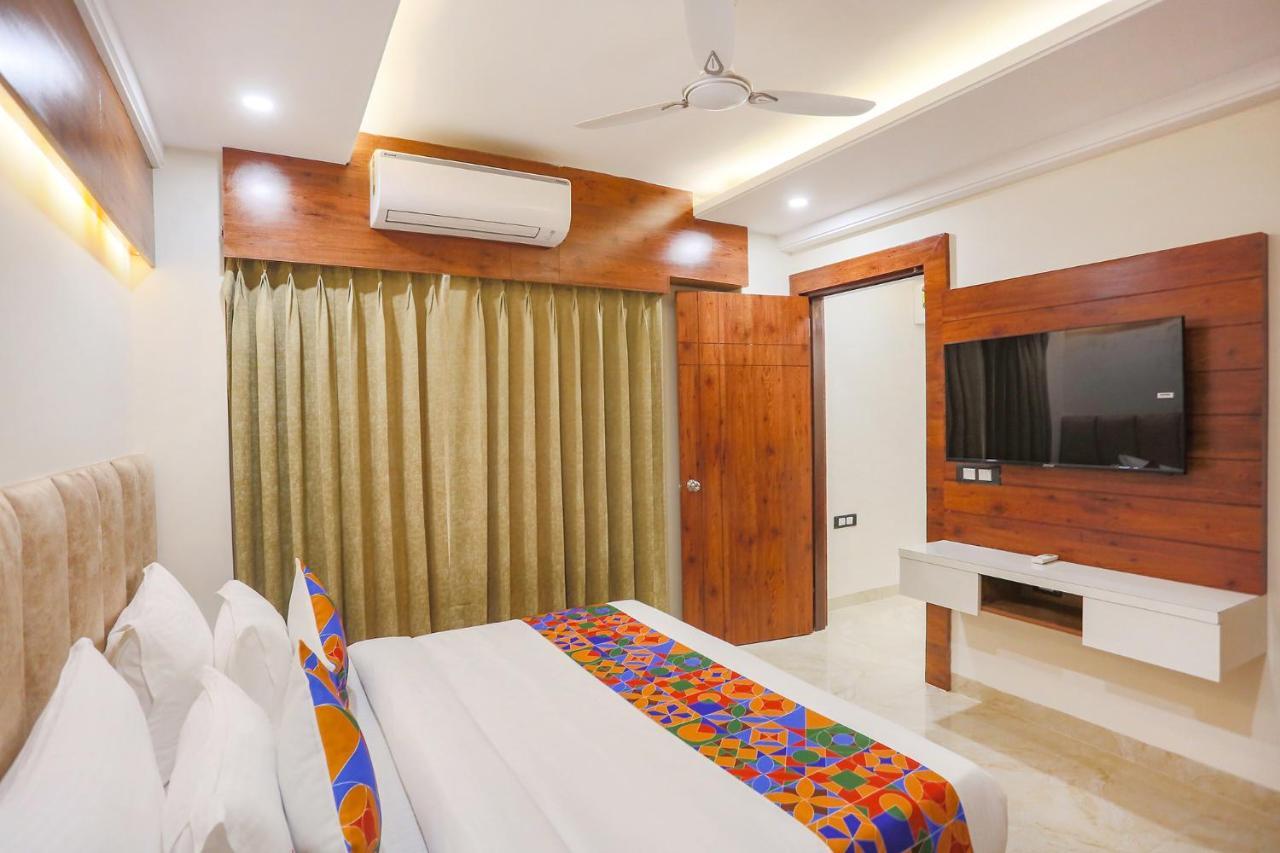 Fabhotel Golf Inn Golf Course Road Gurgaon Esterno foto